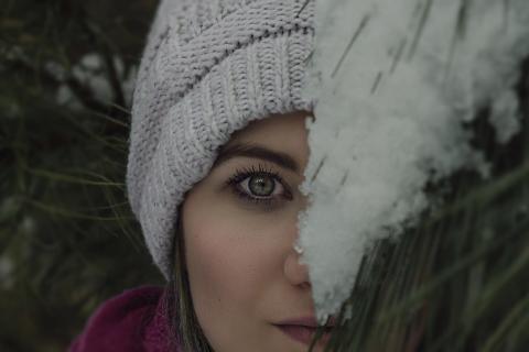 Зимние шапки: как выбрать стильную и теплую модель для себя?