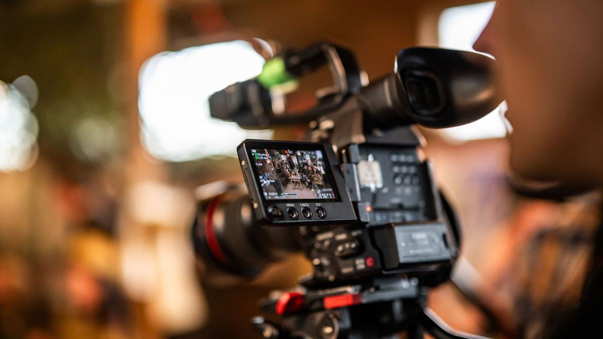 кинокамера