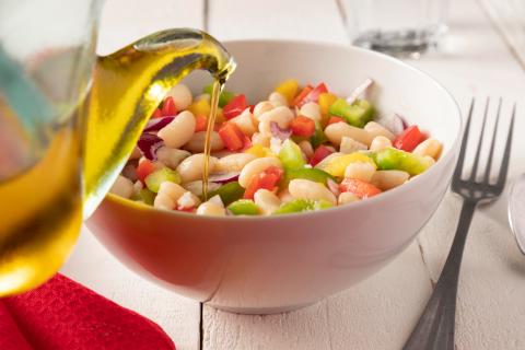 Тёплый салат с уткой взорвёт вкус — багульник меняет всё