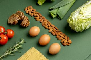 Капельница вместо яблока: когда витамины не приносят пользы, а только нагружают почки