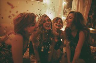 Психологи советуют делегировать подготовку к празднику, чтобы сохранить силы