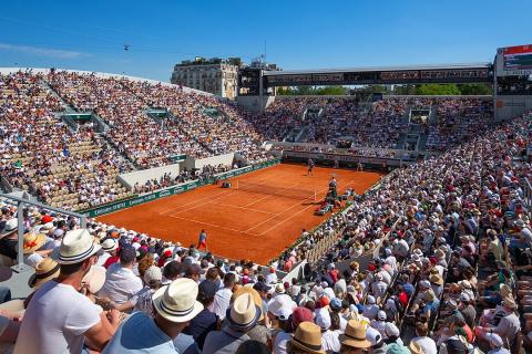 Польский миллионер выхватил кепку у мальчика на турнире по теннису US Open и стал объектом критики в соцсетях