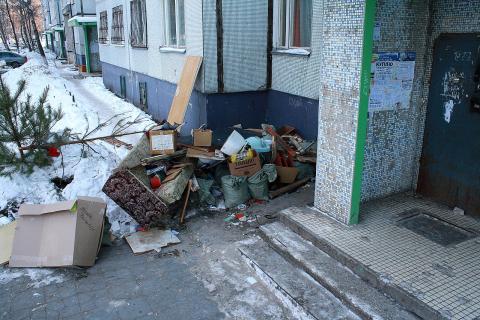 В Карелии планируют ввести штрафы до 15 тысяч рублей за захламление контейнерных площадок