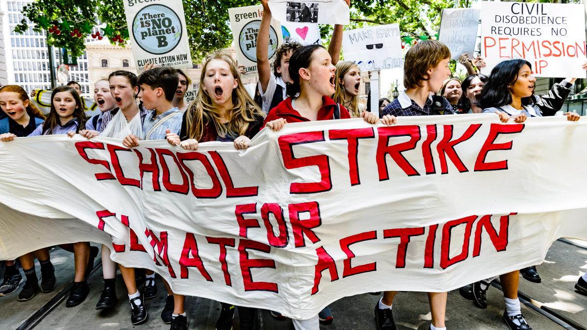 School strike for climate in Melbourne 2018-11-30 (32313630908) School strike for climate in Melbourne 2018-11-30 (32313630908)