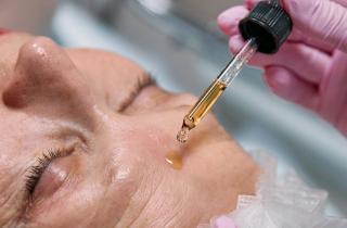 Ежедневное мягкое очищение сохранило барьер кожи при стрессе - дерматологи.