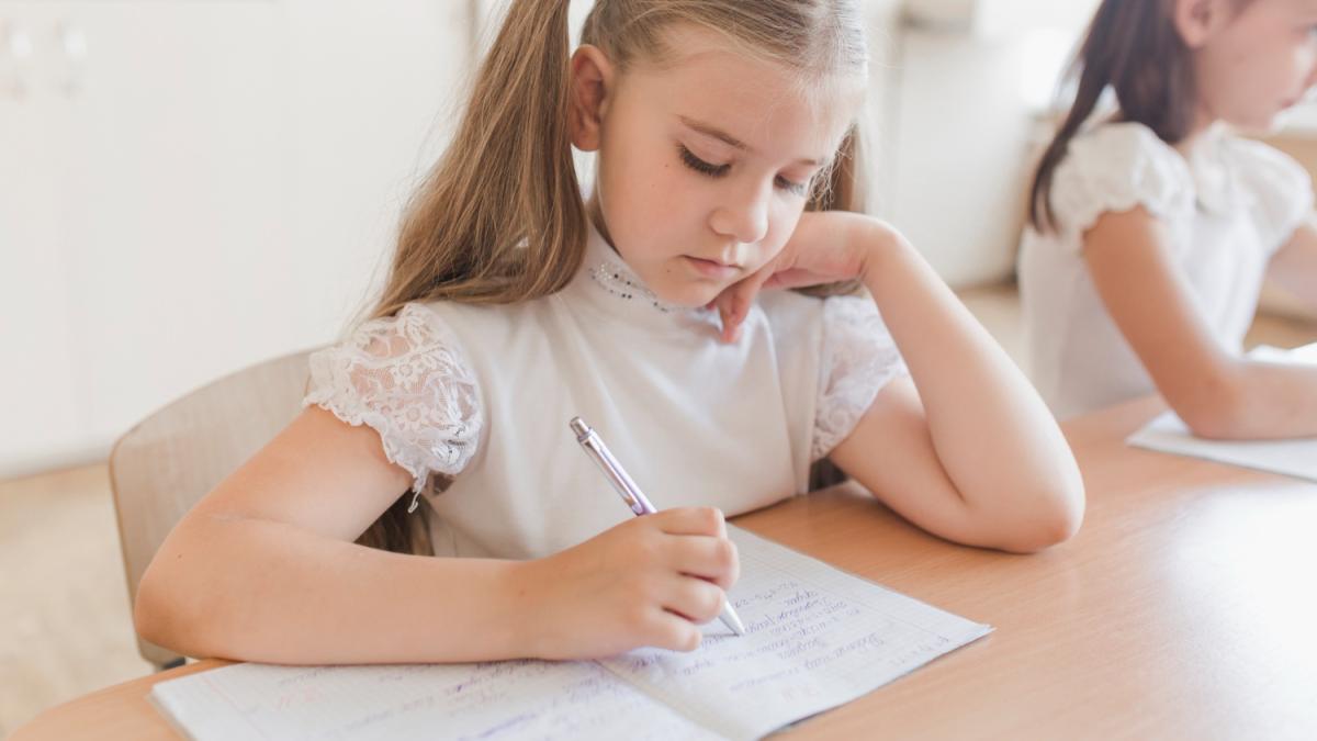 ребенок в школе ребенок в школе