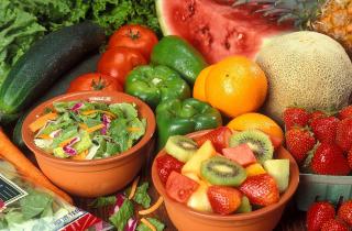 Урожай ягод увеличили за счёт подкормок — агрономы