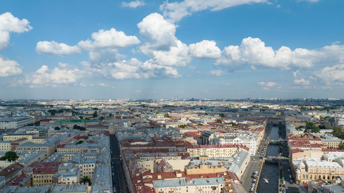 Санкт-Петербург, улица Декабристов и канал Грибоедова сверху Санкт-Петербург, улица Декабристов и канал Грибоедова сверху
