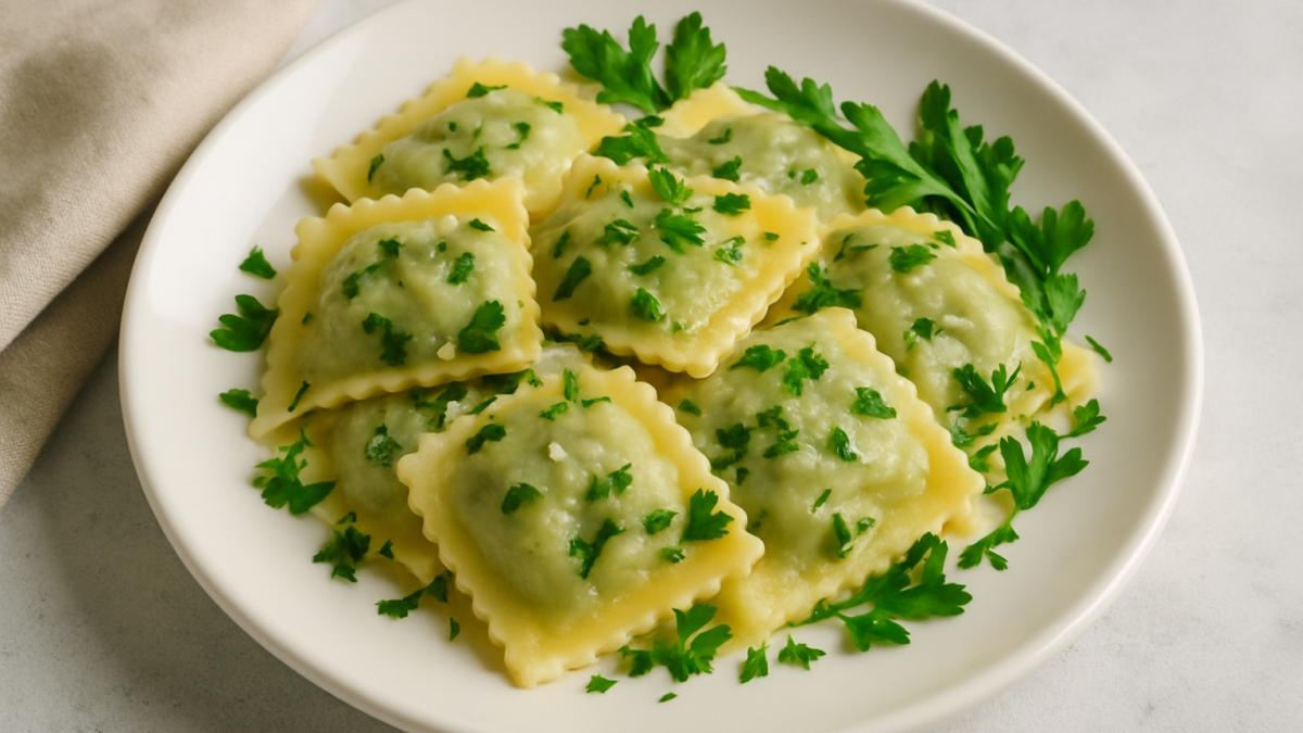 Равиоли с сыром и зеленью Равиоли с сыром и зеленью