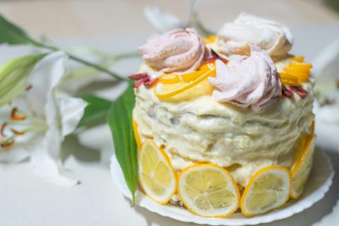 Фундук усилил аромат торта Графские развалины — кондитеры