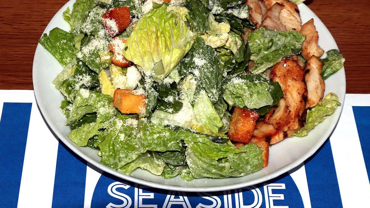 Салат Цезарь