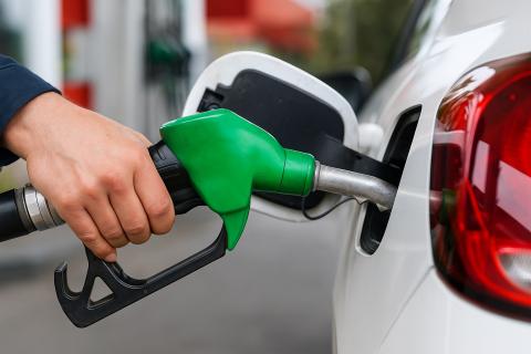 Механик из Олонца украл топливные карты для заправки личного транспорта — пресс-служба судов Карелии