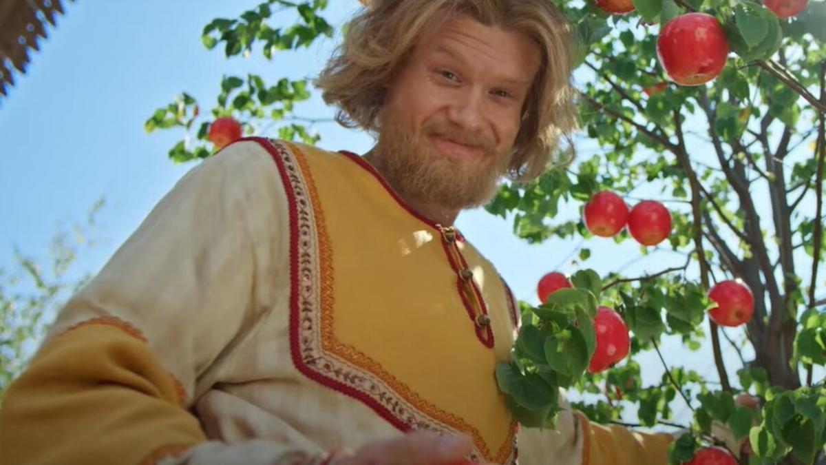 Актёр Виктор Хориняк в сериале "Последний богатырь. Наследие"