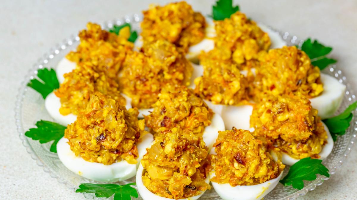 Фаршированные яйца