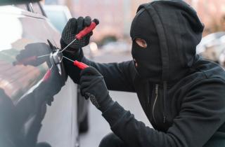 На Камчатке двое 15-летних угнали авто и получили приговор