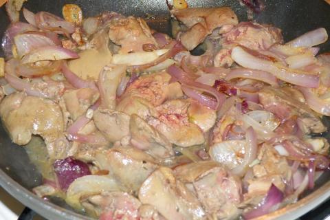 Варим похлёбку не с мясом, а с печенью — добавляем неожиданный ингредиент из тайги