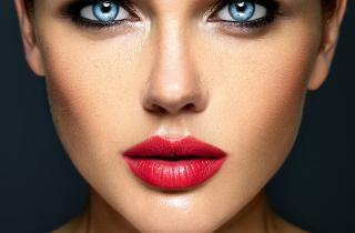 Hourglass выпустила стойкую матовую помаду Opaque Rouge — Into The Gloss