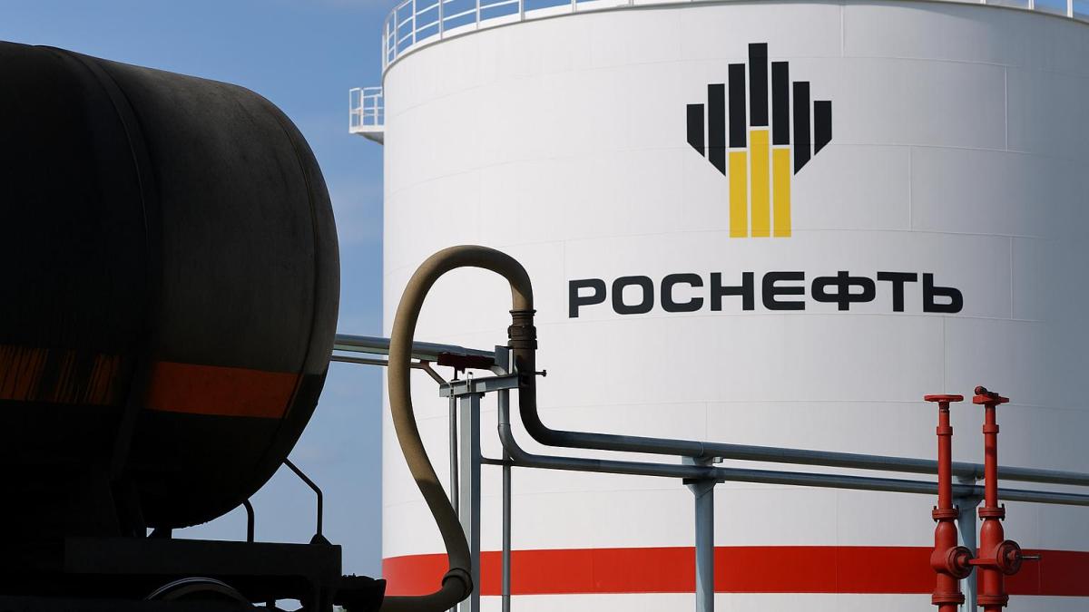 Цистерны Роснефть