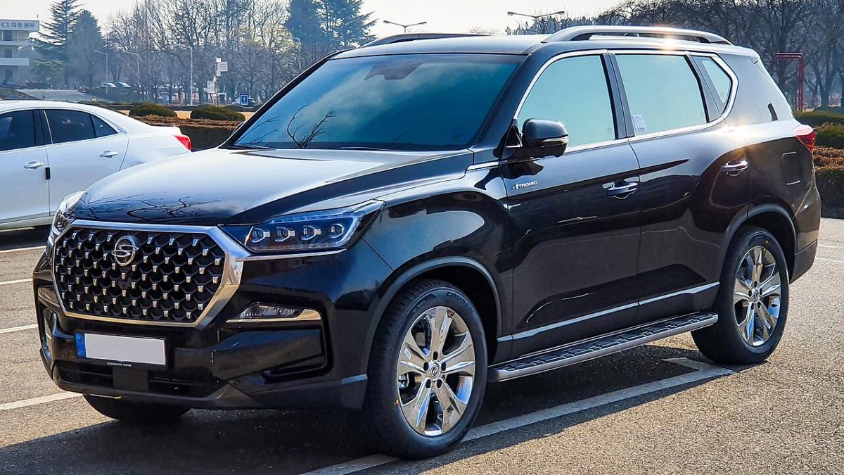 корейский внедорожник SsangYong Rexton Y450 корейский внедорожник SsangYong Rexton Y450