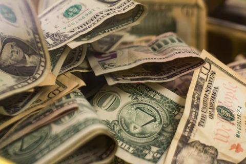 Двадцать два миллиарда, которые никто не заметил: как богатые стали ещё богаче Двадцать два миллиарда, которые никто не заметил: как богатые стали ещё богаче