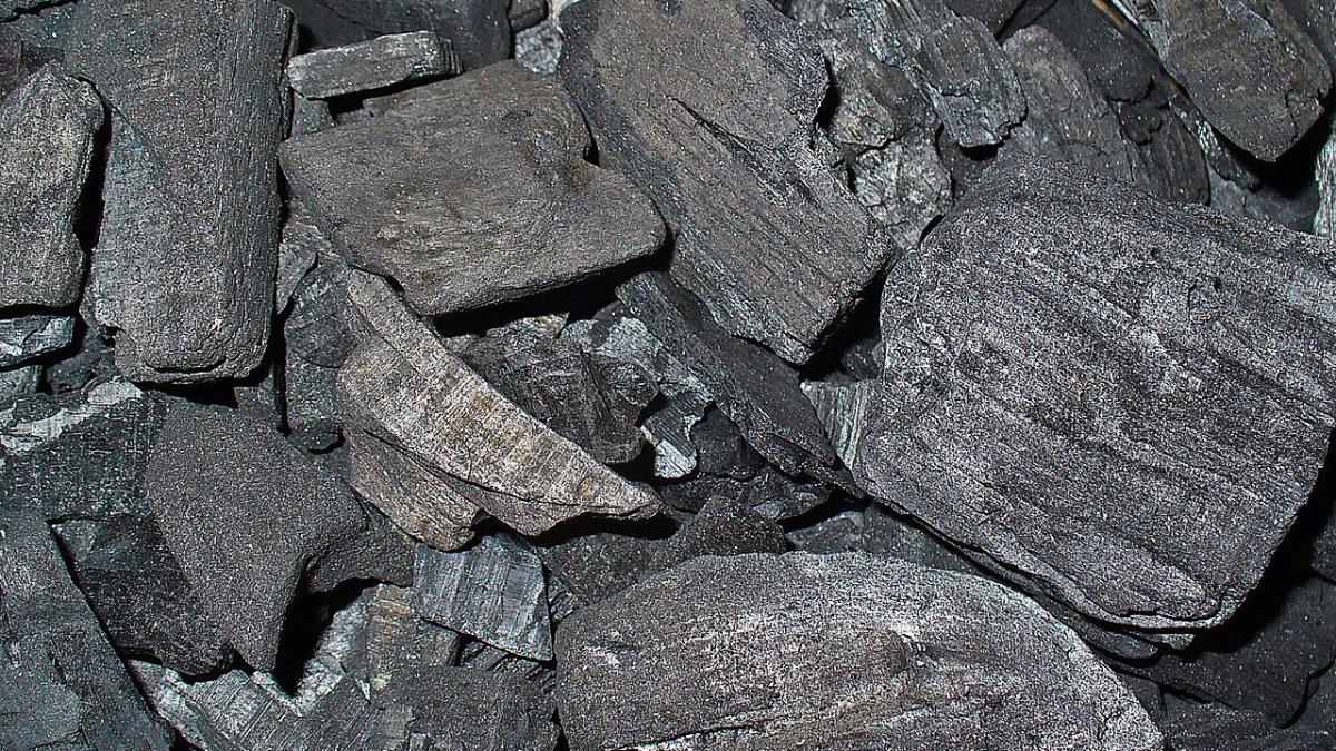 Древесный уголь Древесный уголь