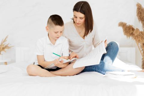 Попытка быть идеальной мамой усиливает тревожность детей