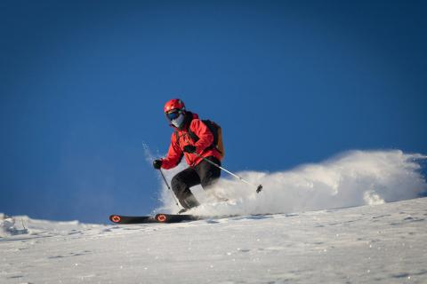 Камчатский горнолыжник опередил соперников на 0.08 секунды — КамИнформ