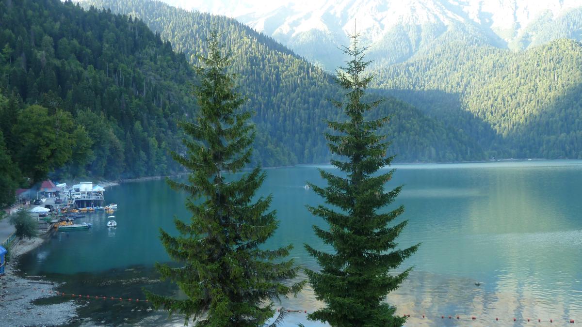 Абхазия – озеро Рица - panoramio 1