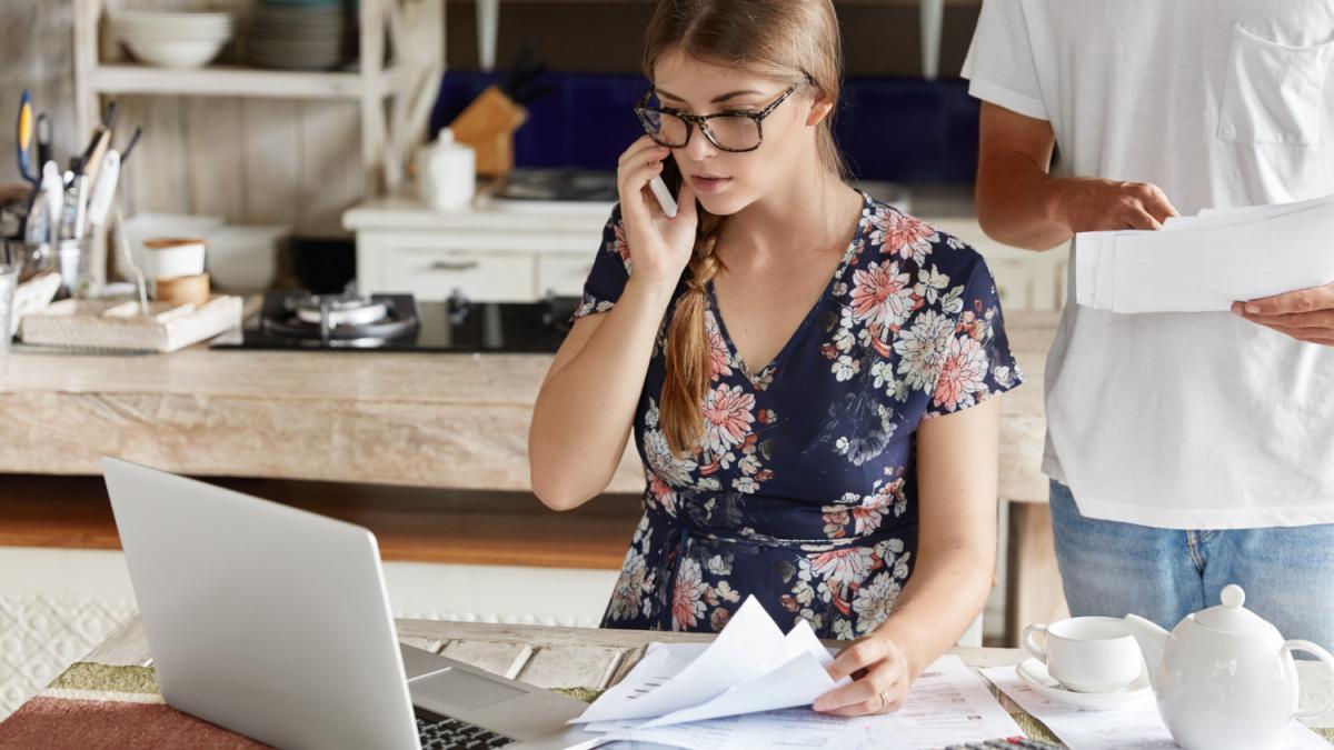 Пара управляет бюджетом вместе