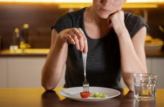 Дисбаланс сахара вызывает постоянный голод