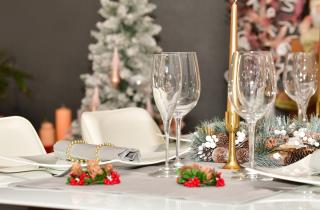 Один ужин – и пустой кошелек: вот как новогодний банкет может увеличить стоимость вашего тура