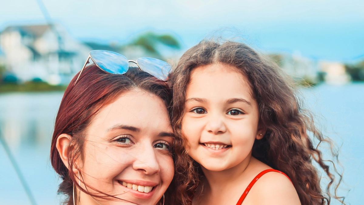 Мама и дочь