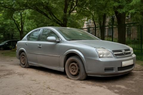 В Архангельске выявили 331 брошенный автомобиль за год — замглавы по хозяйству Иванов