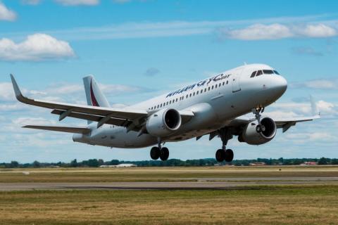 Singapore Airlines выполняет самый продолжительный рейс в мире — почти 19 часов в пути