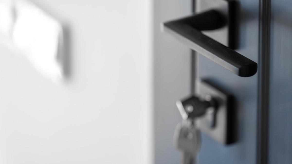 Дверь с ключом