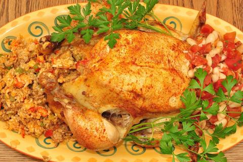 Прованские травы формируют ароматный каркас запечённой индейки — гастрономы