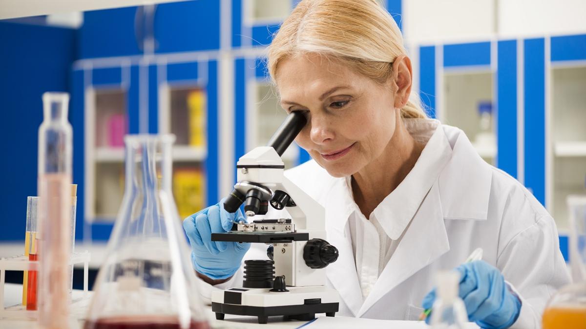 Научный сотрудник