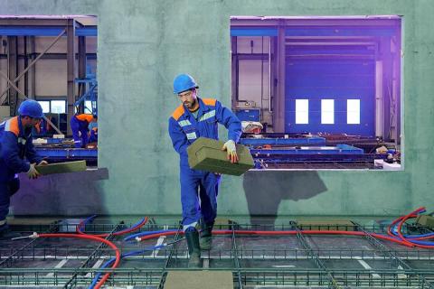 Делегация правительства ЧАО проверила соцобъекты в Хатырке — ИА Чукотка