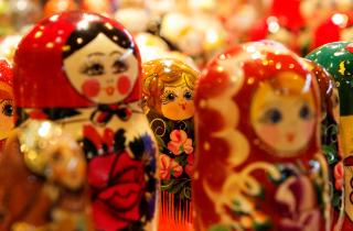 Забытые русские игрушки:  как натуральные материалы влияют на психику и здоровье детей