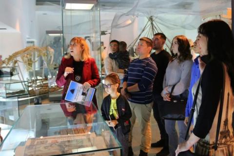 Ночь искусств на Чукотке: уникальные мастер-классы, выставки и викторины ждут гостей Ночь искусств на Чукотке: уникальные мастер-классы, выставки и викторины ждут гостей