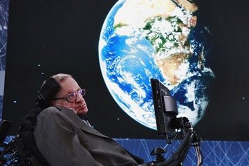 Стивен Хокинг оставил страшное пророчество о будущем Земли