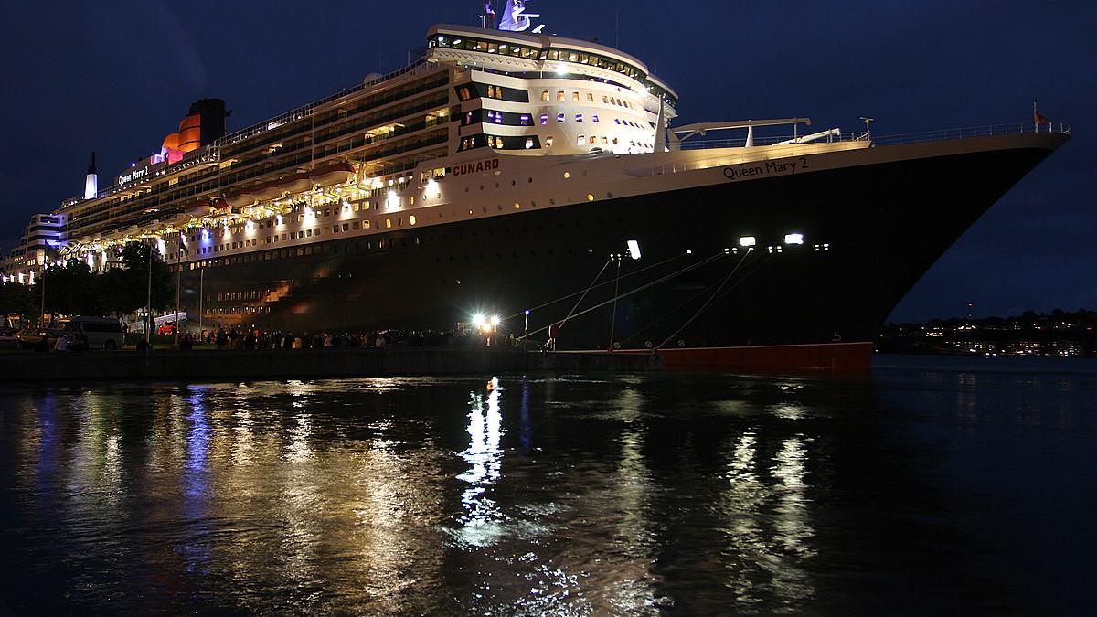 Круизный лайнер