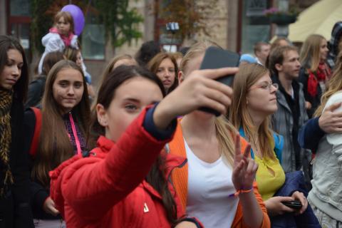 Макияж как средство протеста: как он используется для выражения политических взглядов