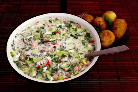Ржаной квас и рыба — так окрошка раскрывается иначе