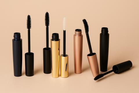 Clinique выпустила набор тушей для ресниц Lashes Top to Bottom — Into The Gloss