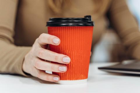 Производители отметили снижение спроса на кофейные напитки до 21% — Известия