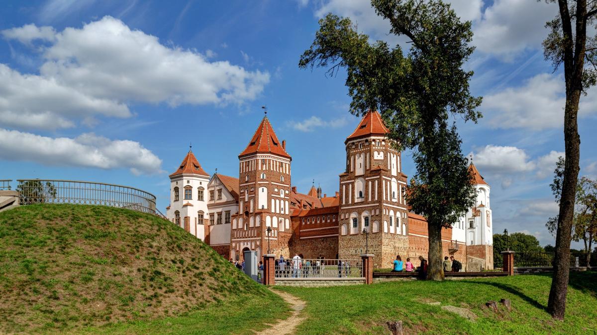 Мирский замок Мирский замок