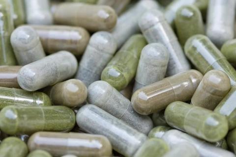 Поможет, но не омолодит: чего ждут от коллагена и почему он обманывает ожидания