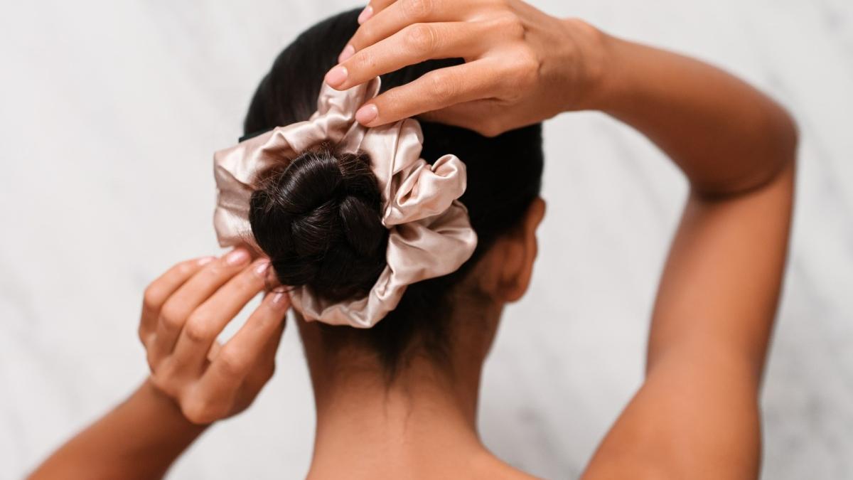 Низкий пучок с резинкой