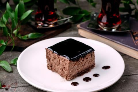 Добавила к шоколаду щепотку одного ингредиента — и мусс стал пахнуть праздником